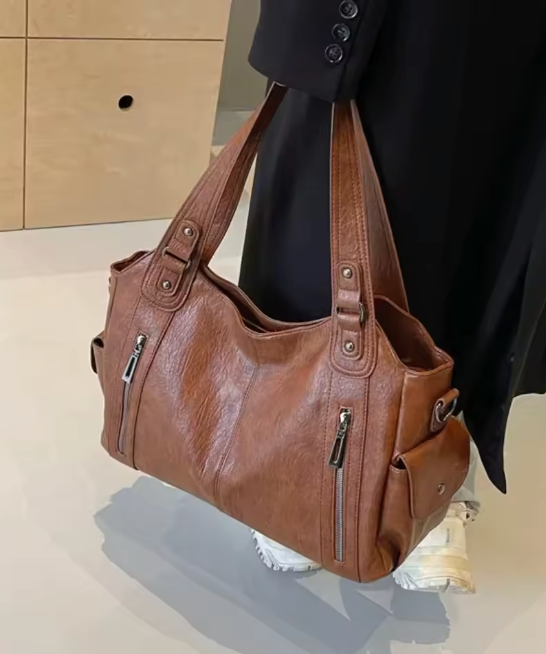 Charmantes de la soirée parisienne