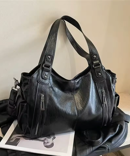 Charmantes de la soirée parisienne